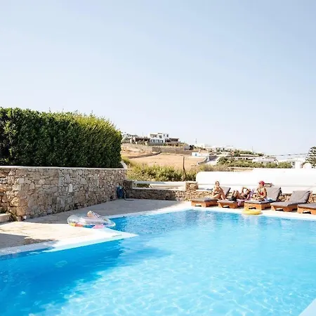 فيلة Magenta